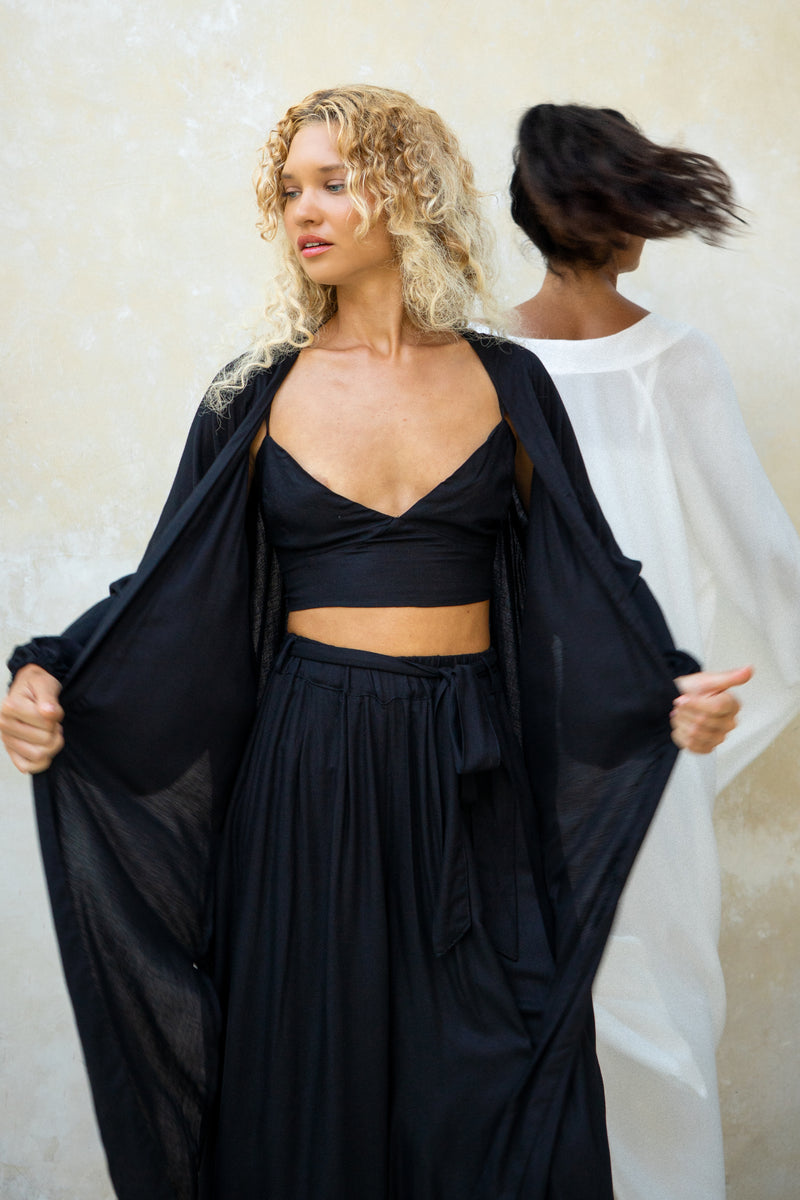 Meta Kimono / Black