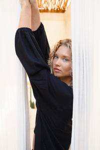 Meta Kimono / Black