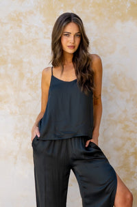 Avis Singlet Top / Green Bottle